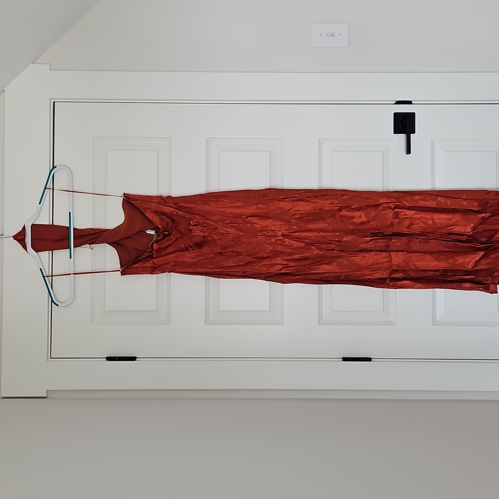 Astr The Label Dress - Picture 7 of 9